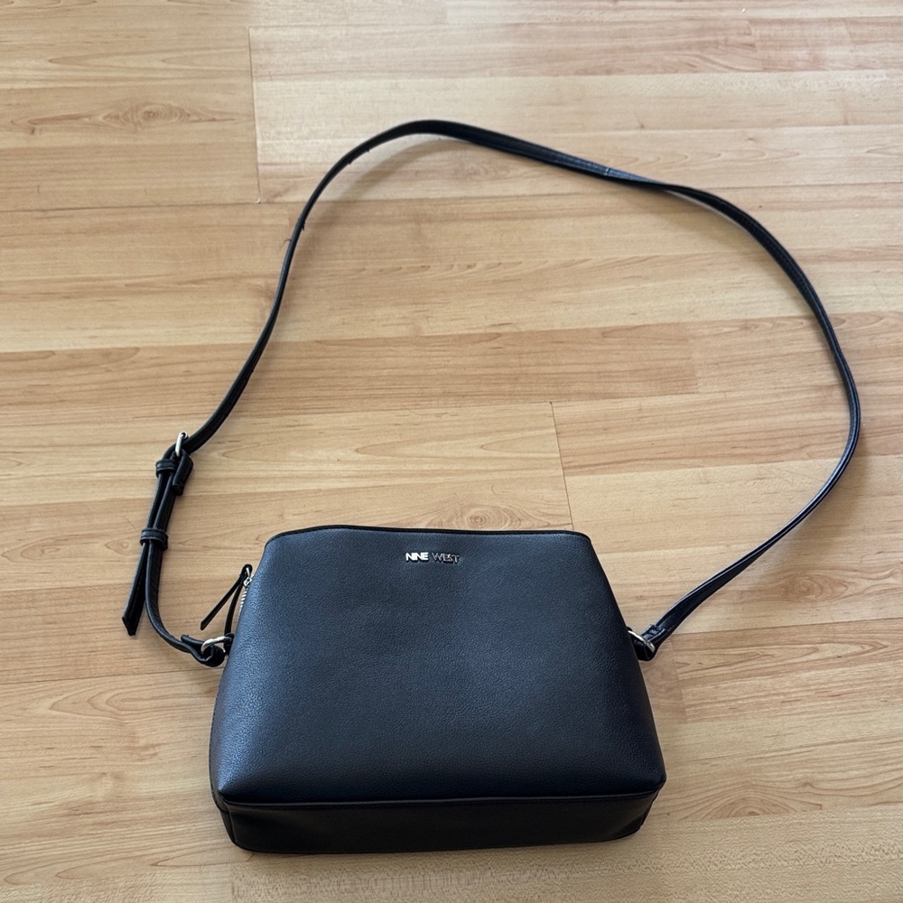 Nine West Black Pebbled Crossbody Shoulder Bag